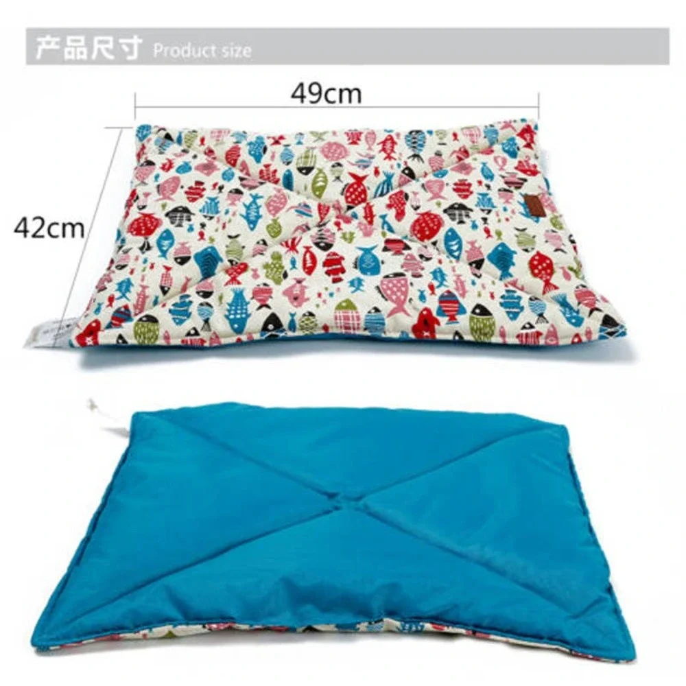 Pink Crate Liner for Cats or Dogs with Cute Fish Design (18.5